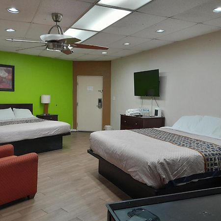 Zainee Inc Budgetel Inn And Suites Augusta Bagian luar foto