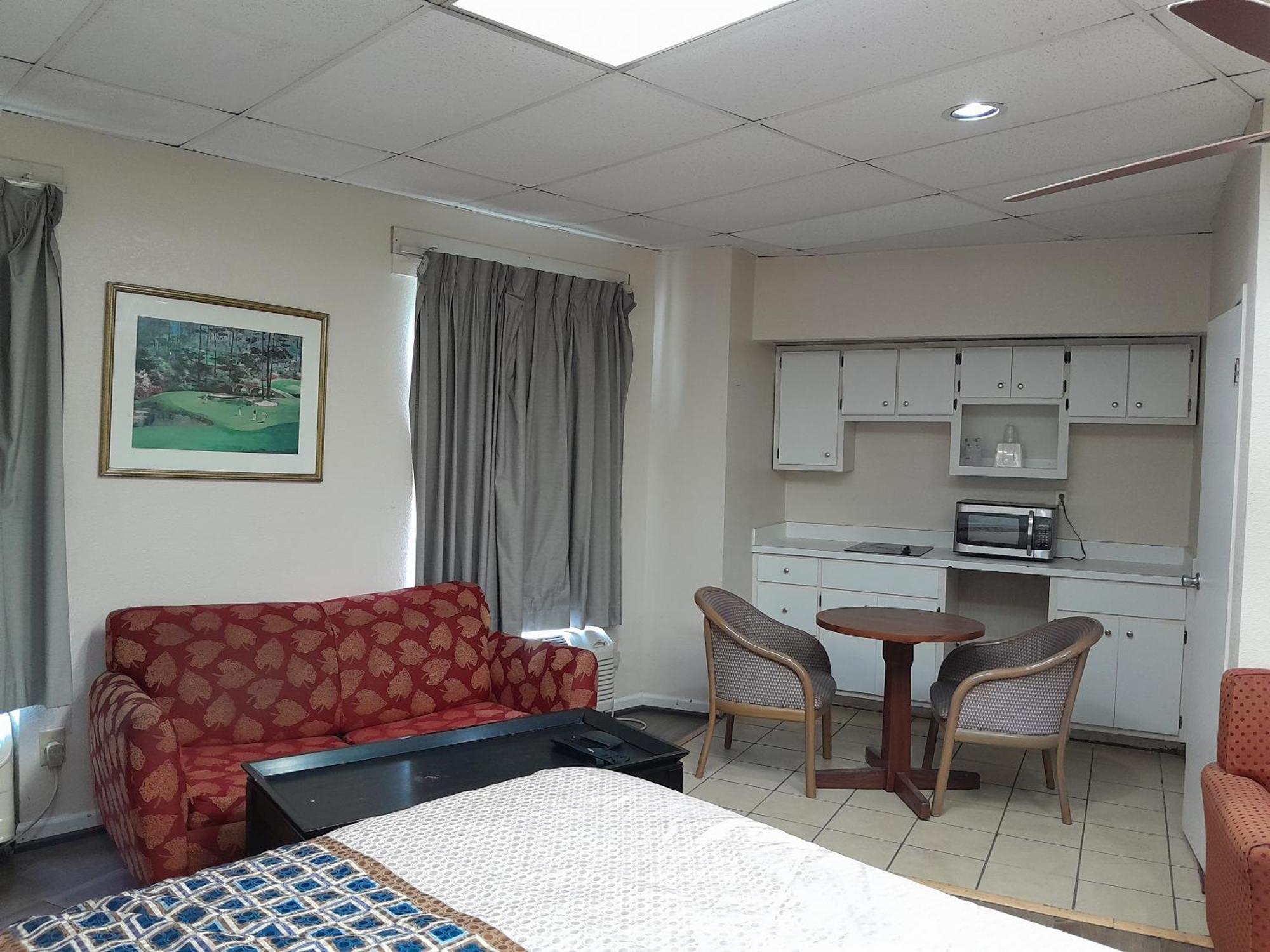 Zainee Inc Budgetel Inn And Suites Augusta Bagian luar foto