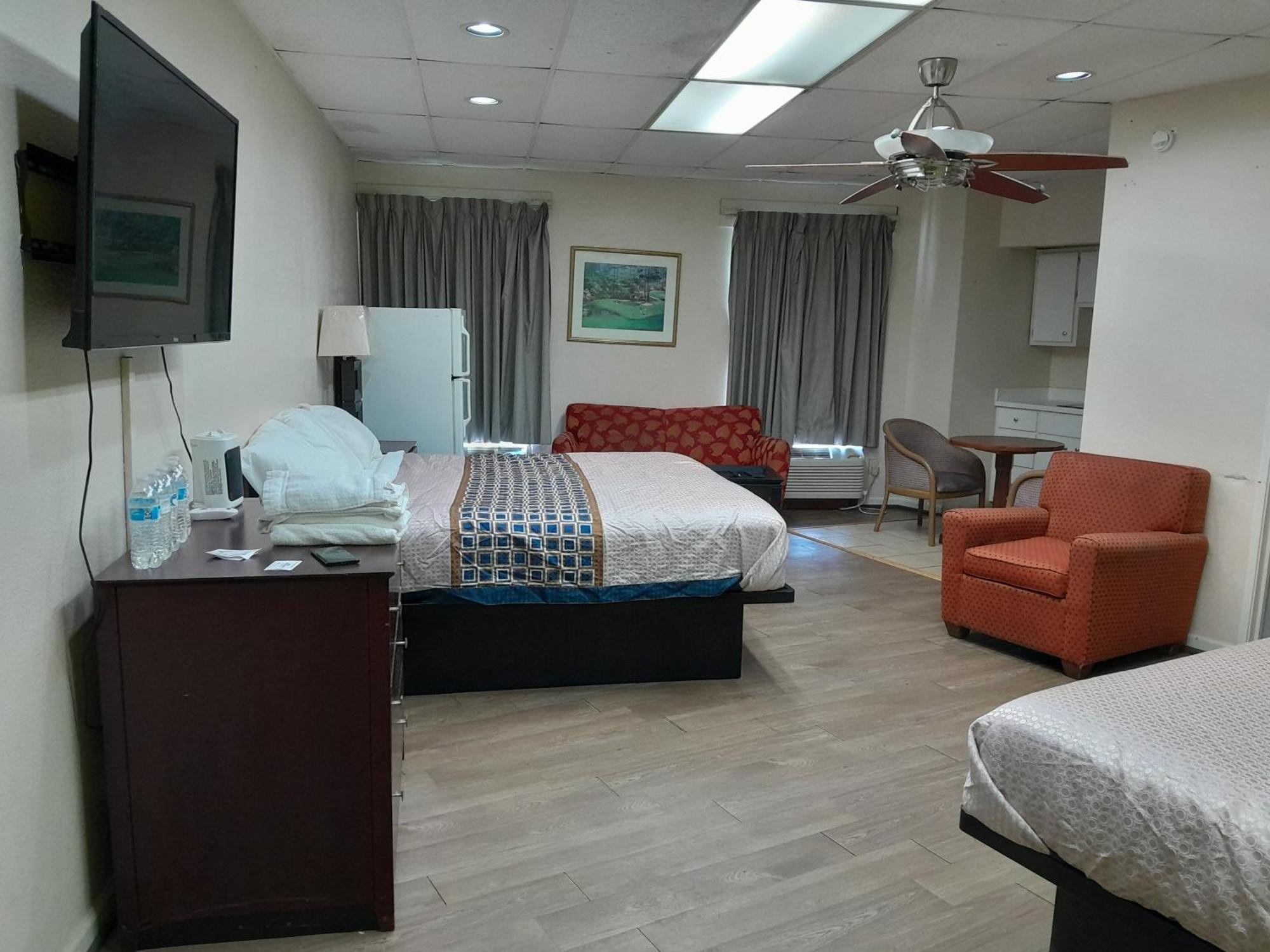Zainee Inc Budgetel Inn And Suites Augusta Bagian luar foto